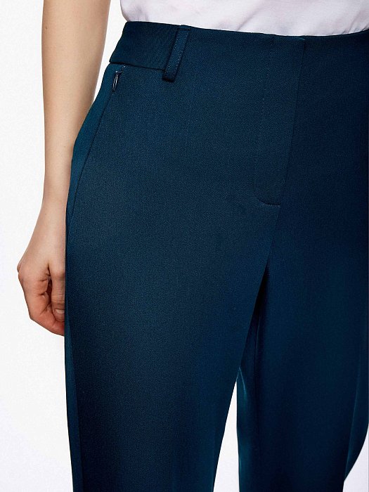 Узкие брюки : фото №3