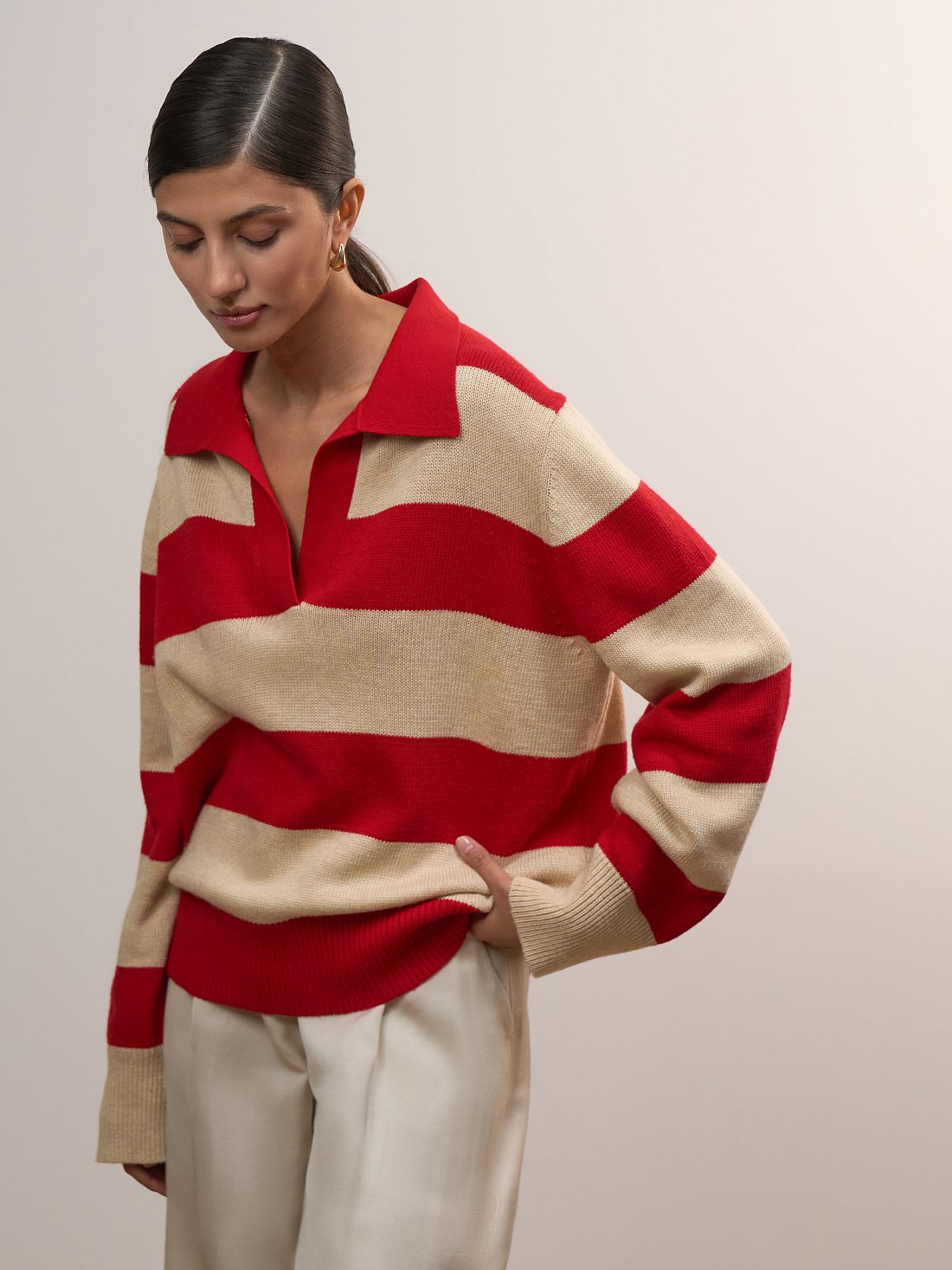 Джемпер с отложным воротником: фото №1