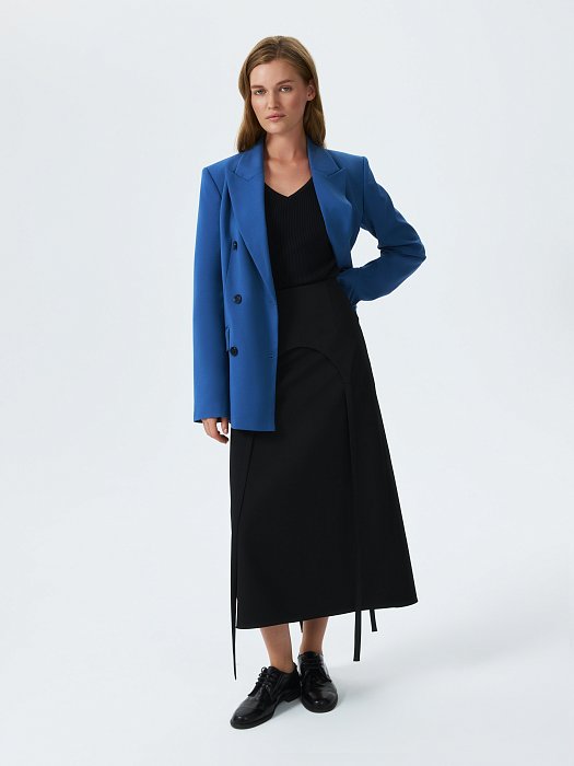 Приталенный двубортный жакет: фото №2