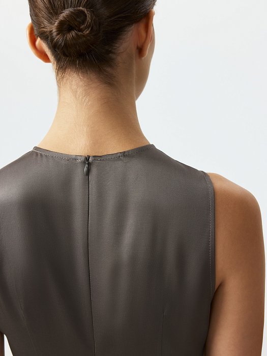 Атласное платье-макси: фото №4