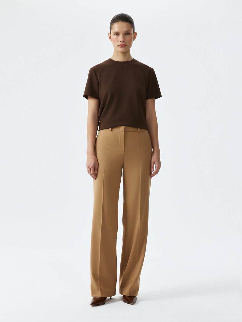 Брюки прямого кроя со стрелками