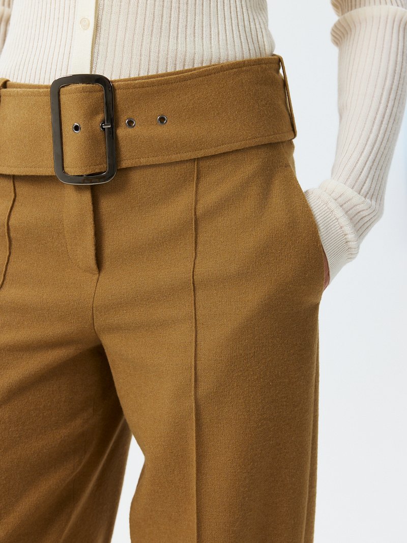 Зауженные брюки из фланели