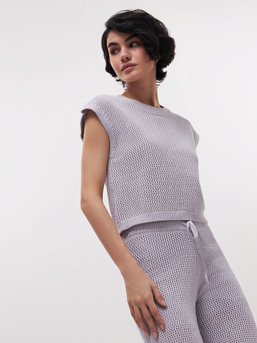 Вязаный топ с пайетками: фото №3
