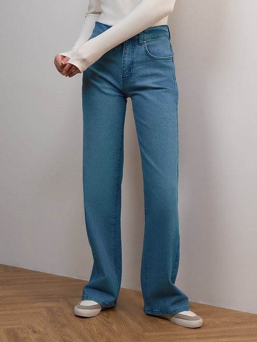 Джинсы свободного кроя: фото №2