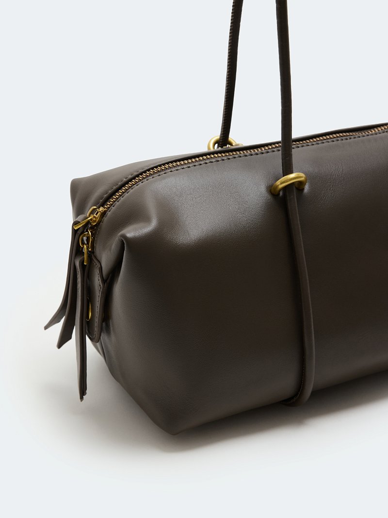 Сумка-такса из натуральной кожи