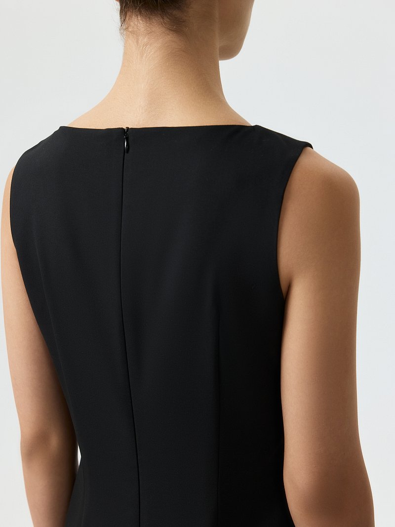 Базовое мини-платье