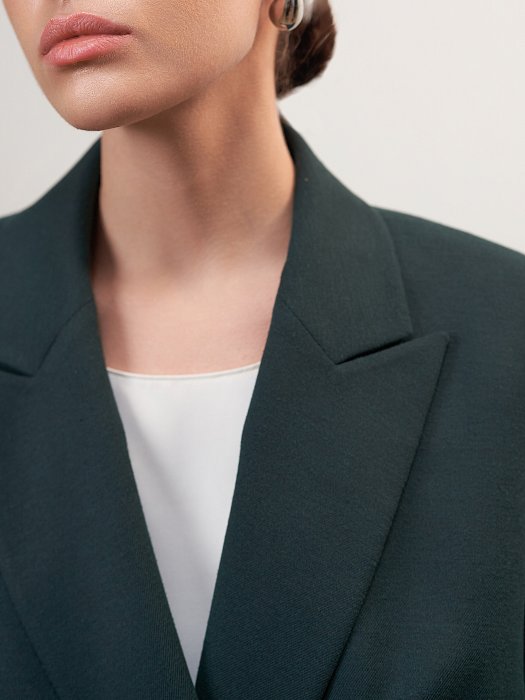 Свободный двубортный жакет: фото №4