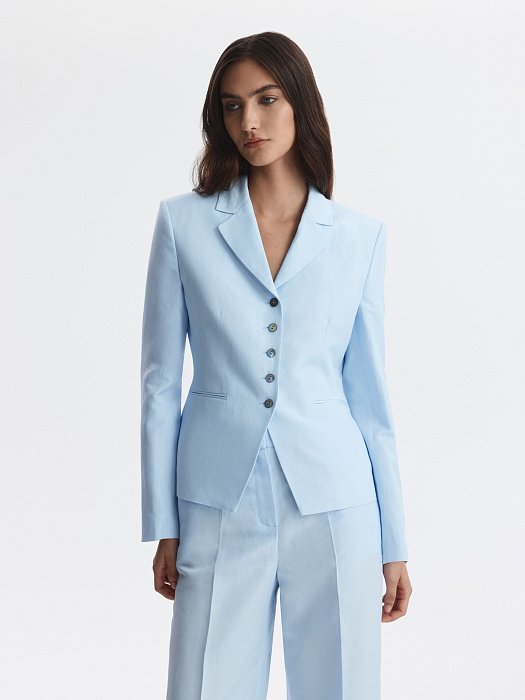 Приталенный жакет со льном: фото №3