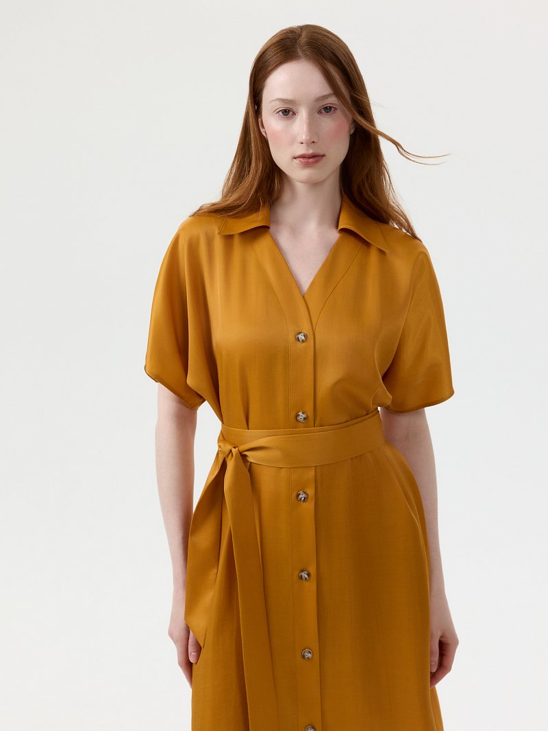 Платье-рубашка с короткими рукавами