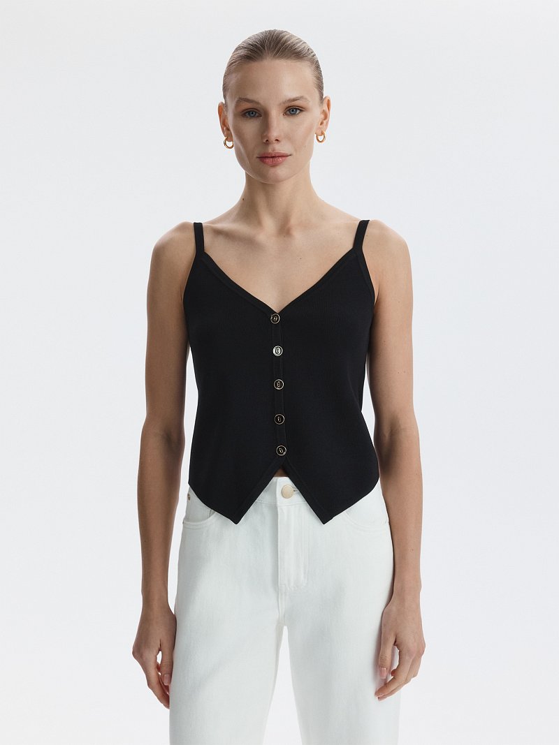 Вязаный топ на бретелях