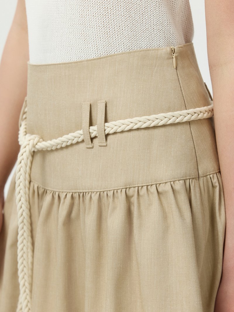 Расклешенная юбка со льном