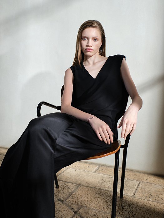 Топ прямой с V-вырезом: фото №6