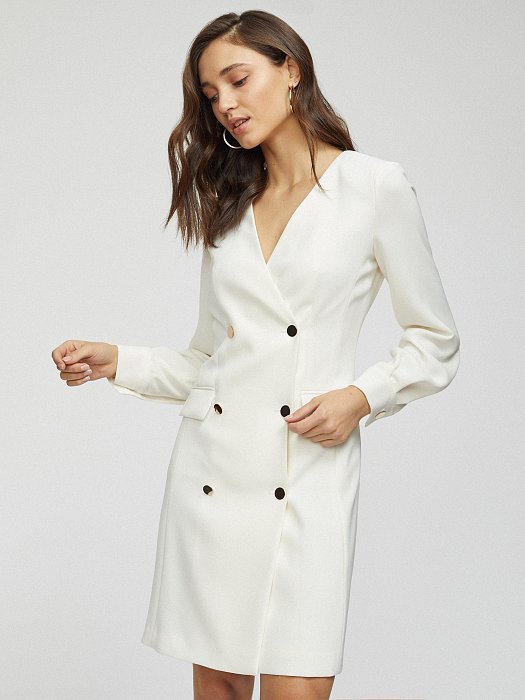 Двубортное платье с объемными рукавами: фото №2