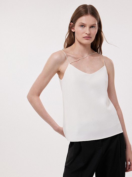 Атласный топ с асимметричными бретелями: фото №2