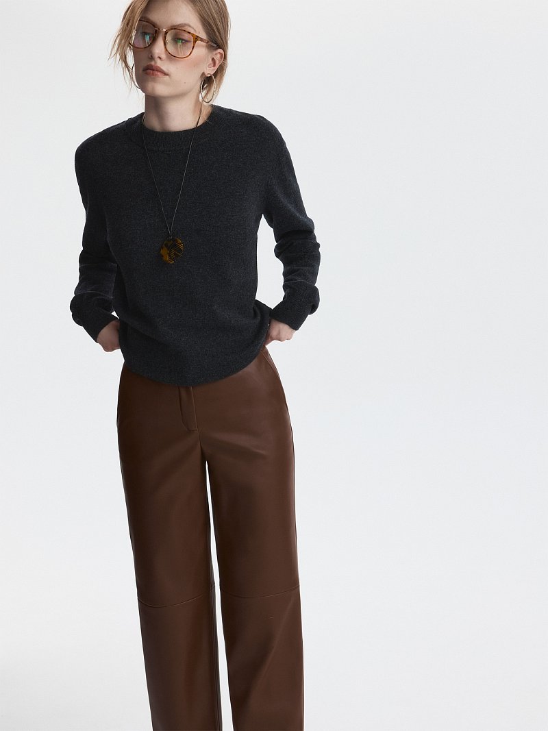 Брюки из искусственной кожи