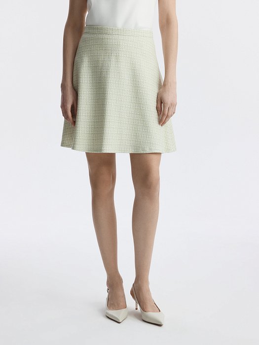 Расклешенная юбка из твида: фото №3