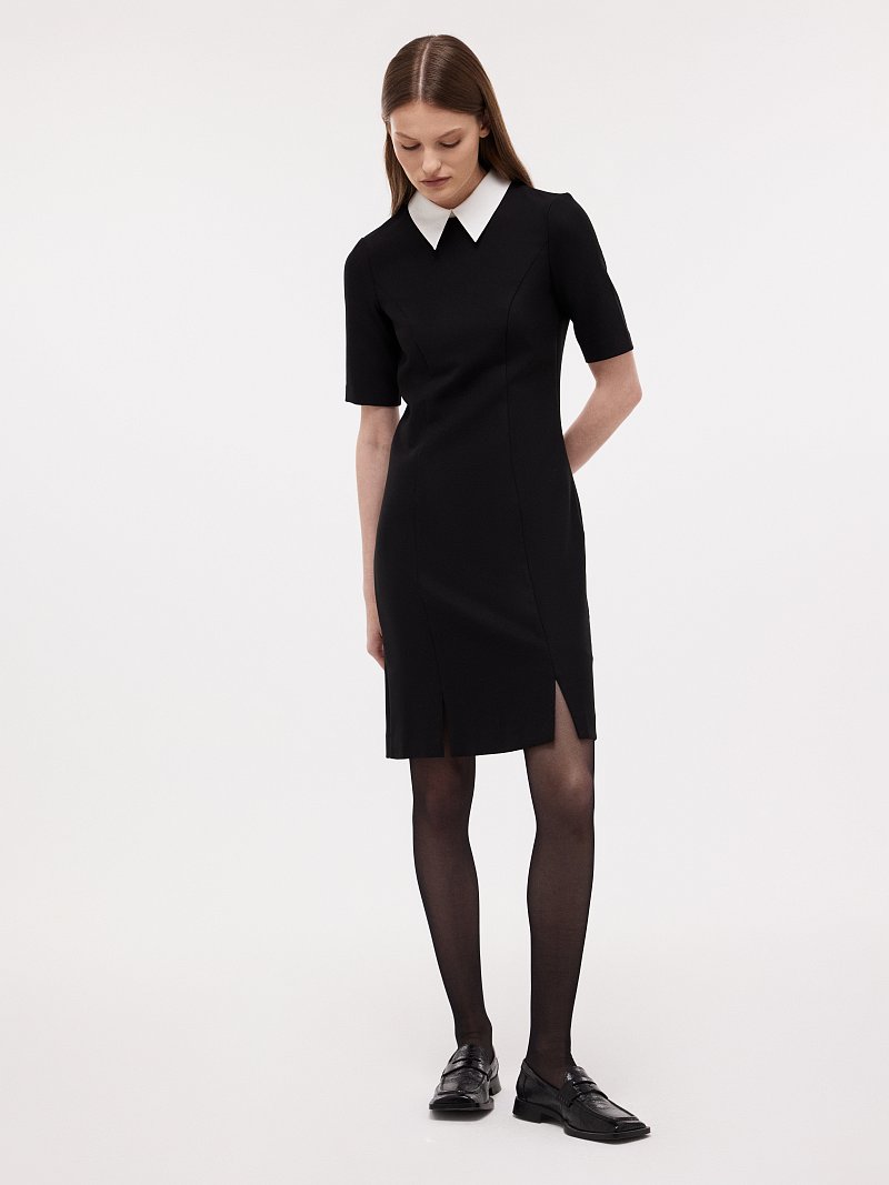 Платье со съемным воротником