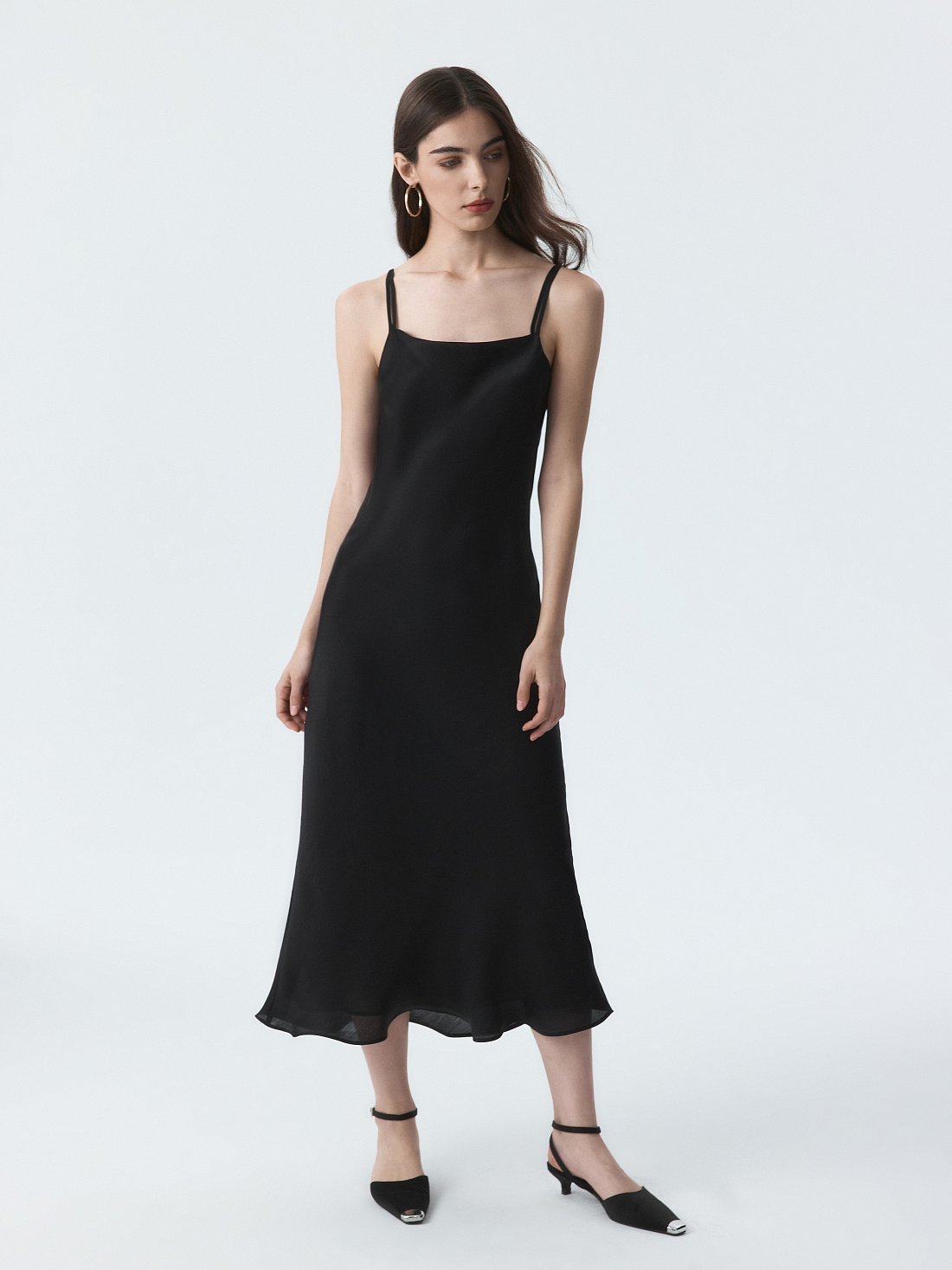 Платье-комбинация из искусственного шелка: фото №1