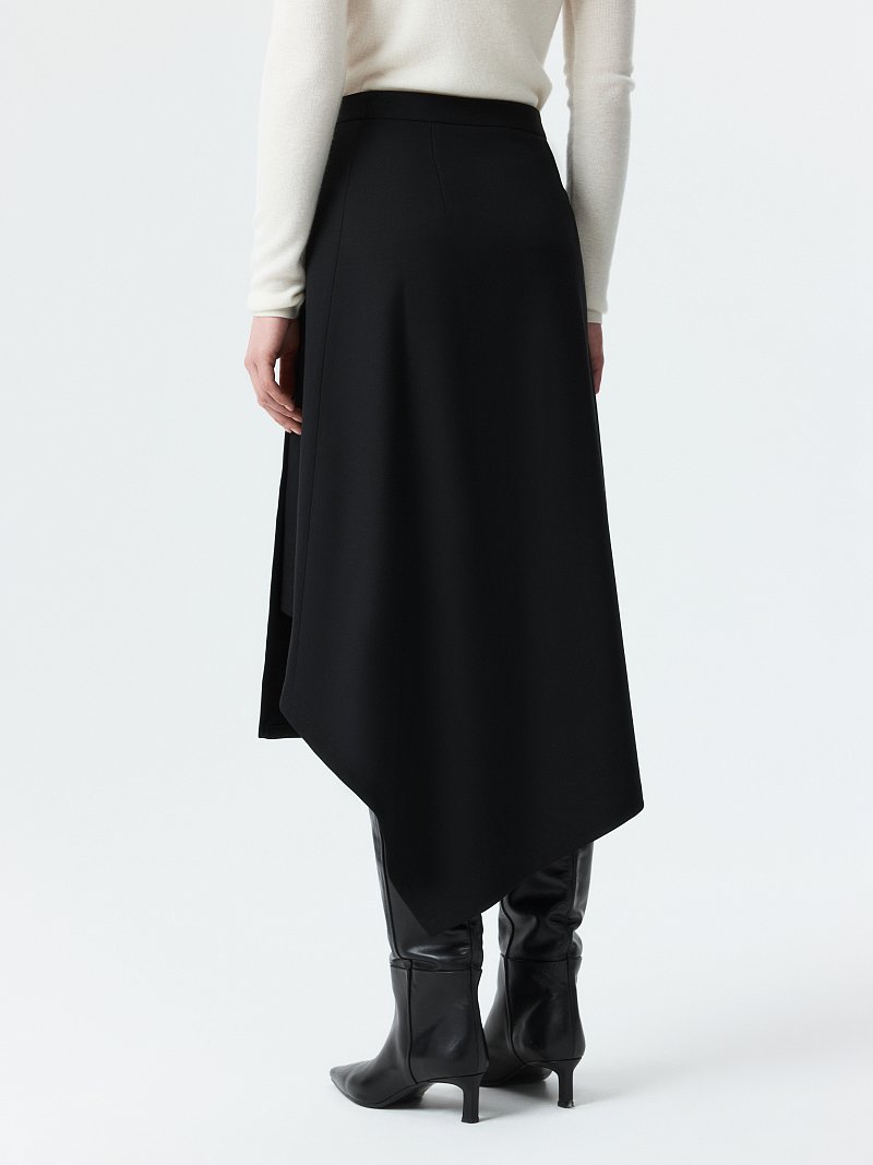 Асимметричная юбка на запах