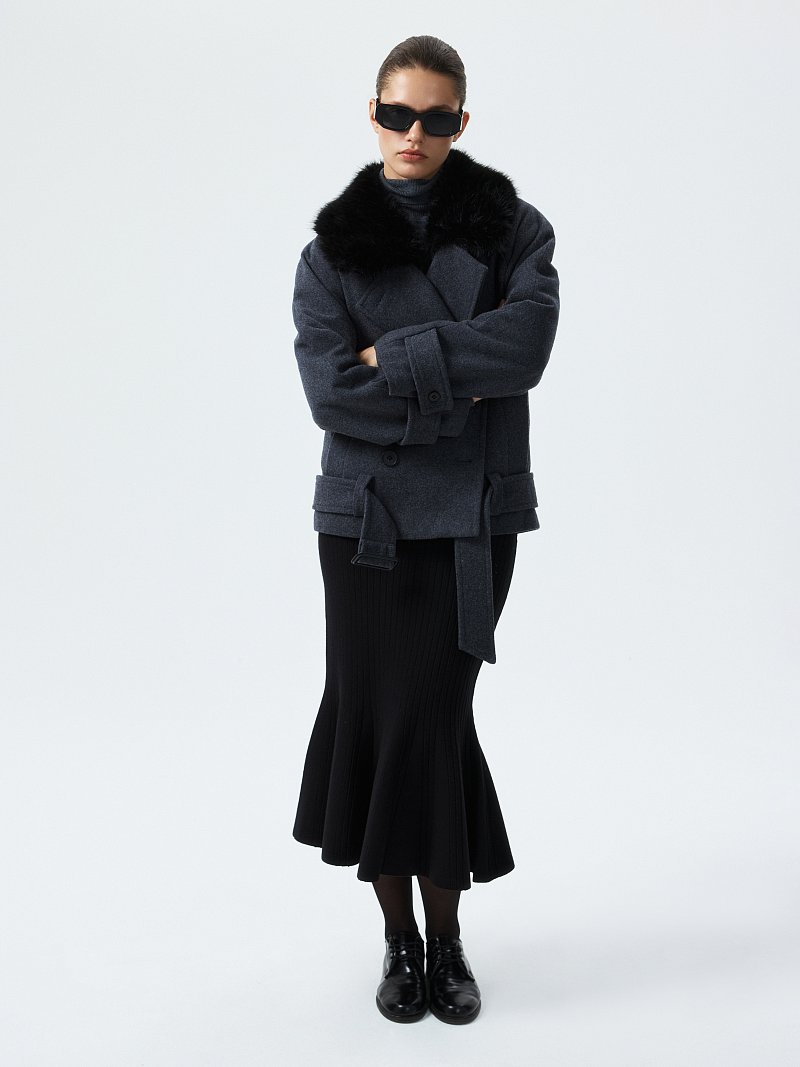 Полупальто со съемным мехом