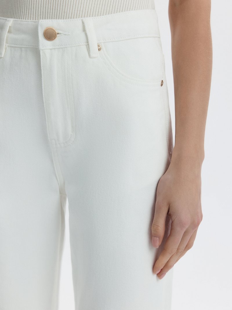 Джинсы прямого кроя