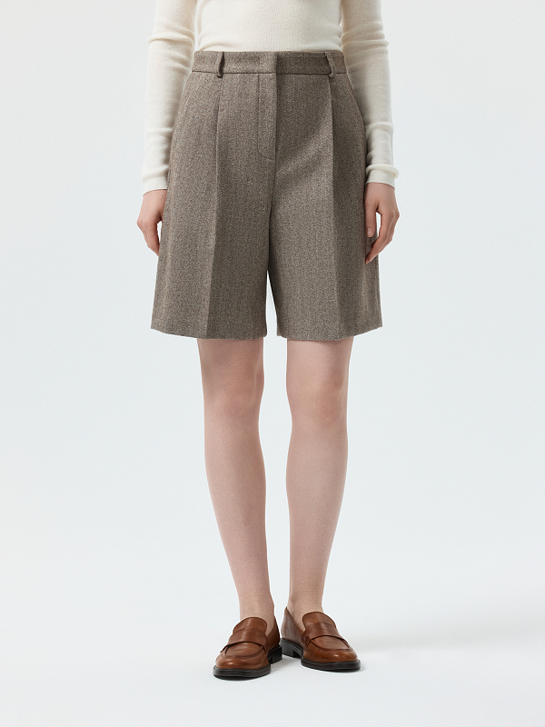 Шорты из твида «в елочку»
