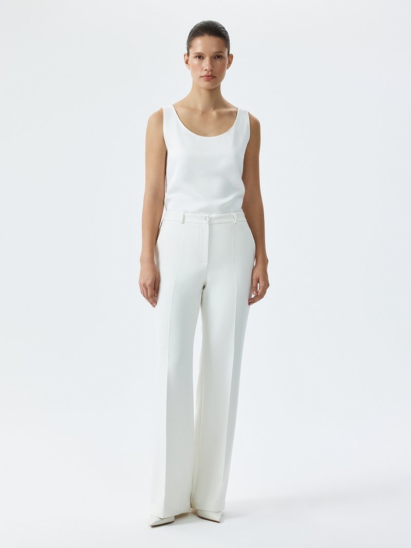 Брюки расклешенного кроя