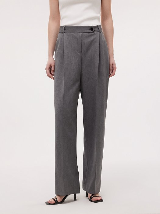 Прямые брюки с защипами: фото №2