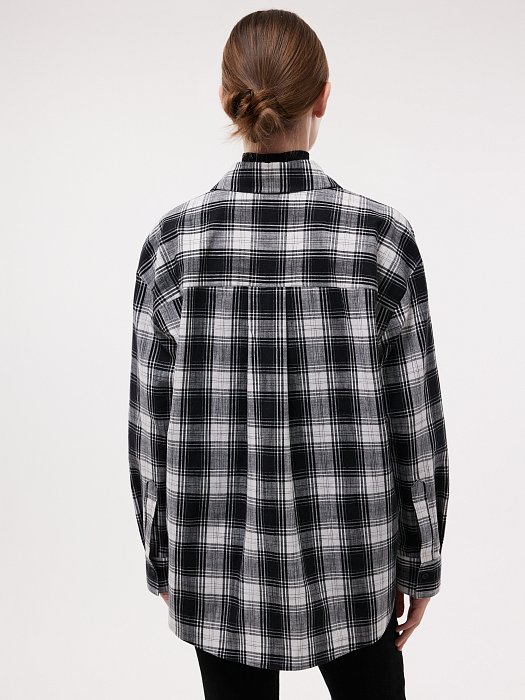 Клетчатая рубашка из хлопка и льна: фото №4