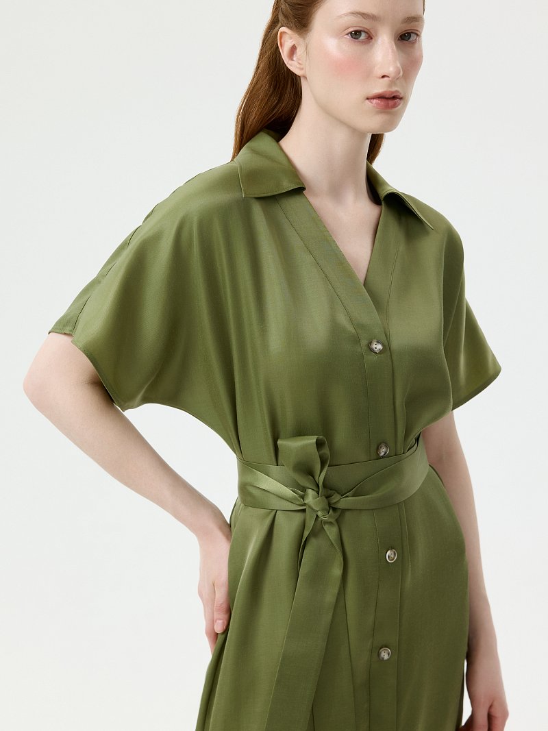 Платье-рубашка с короткими рукавами