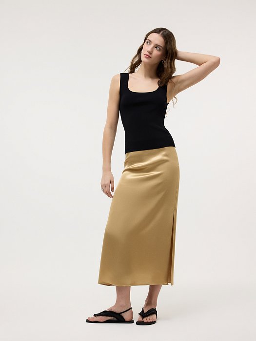 Атласная юбка с разрезом: фото №2