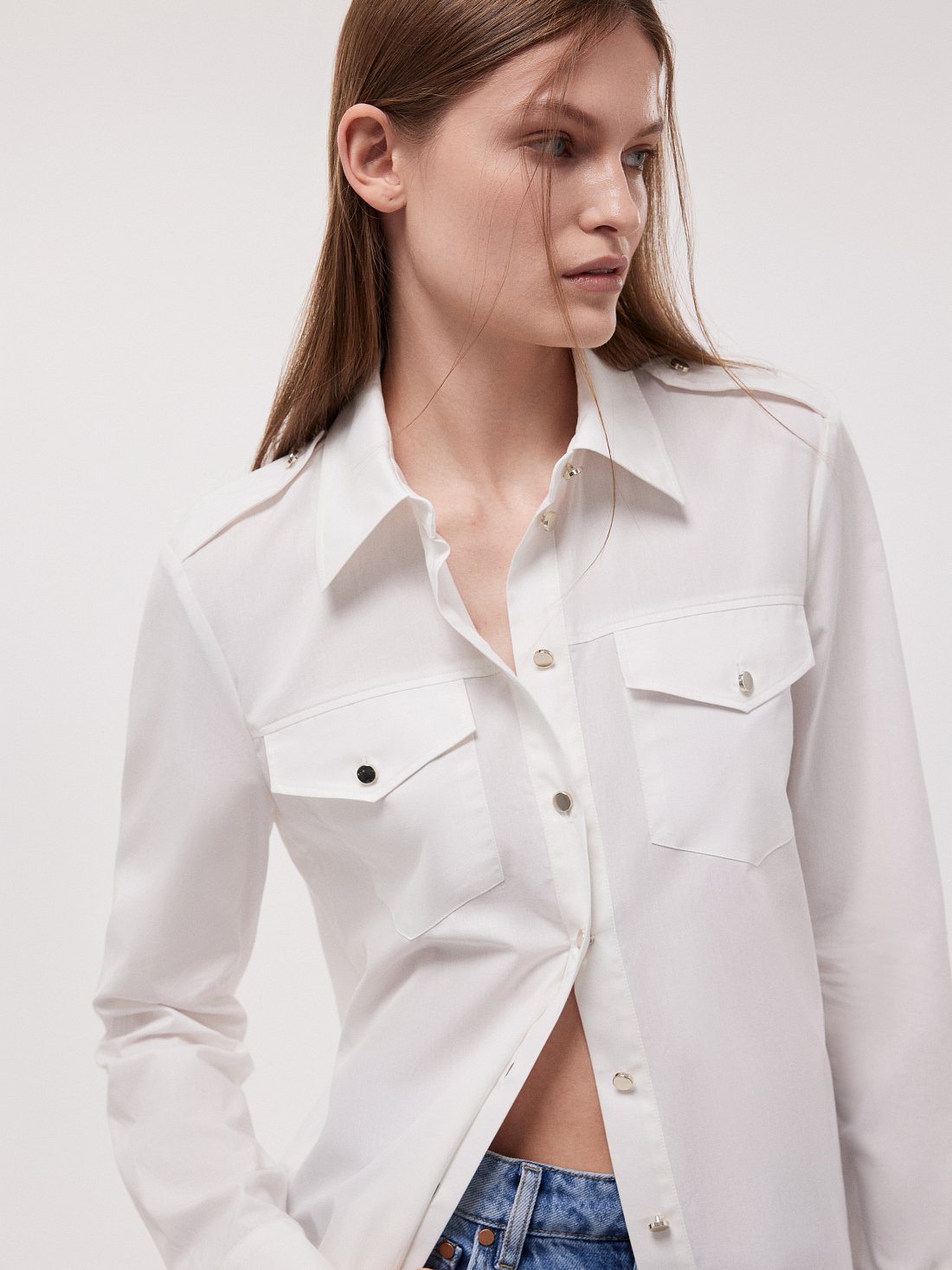 Рубашка с накладными карманами: фото №1