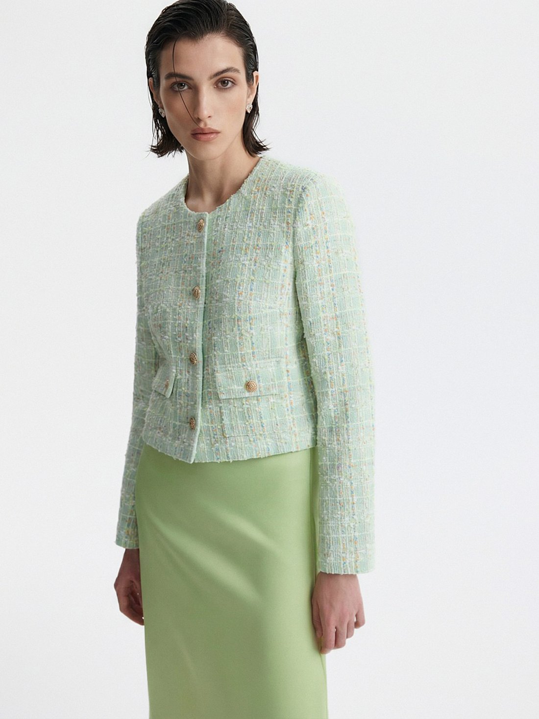 Укороченный жакет из букле: фото №1