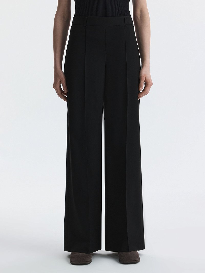 Брюки свободного кроя