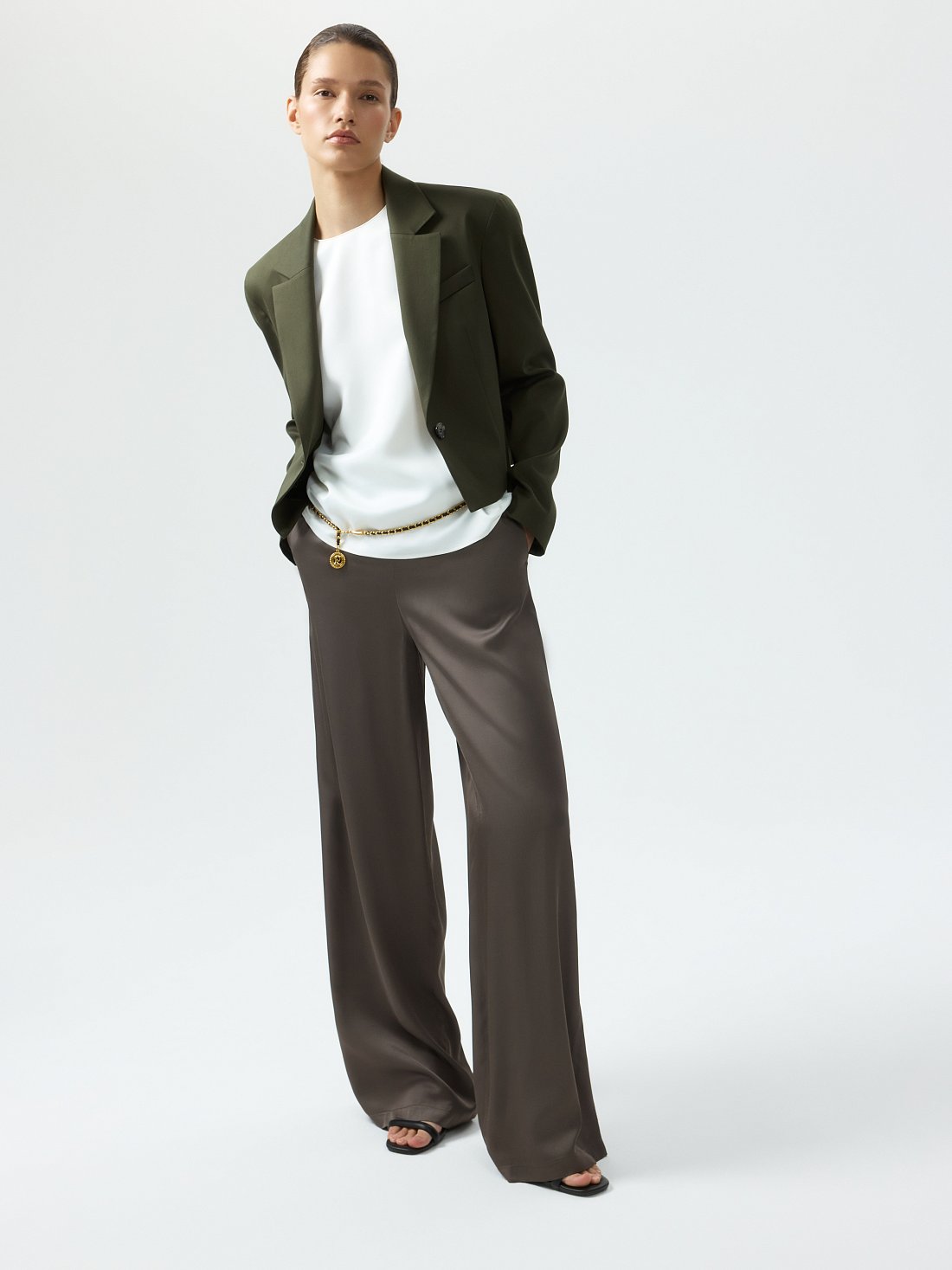 Атласные брюки на резинке: фото №1