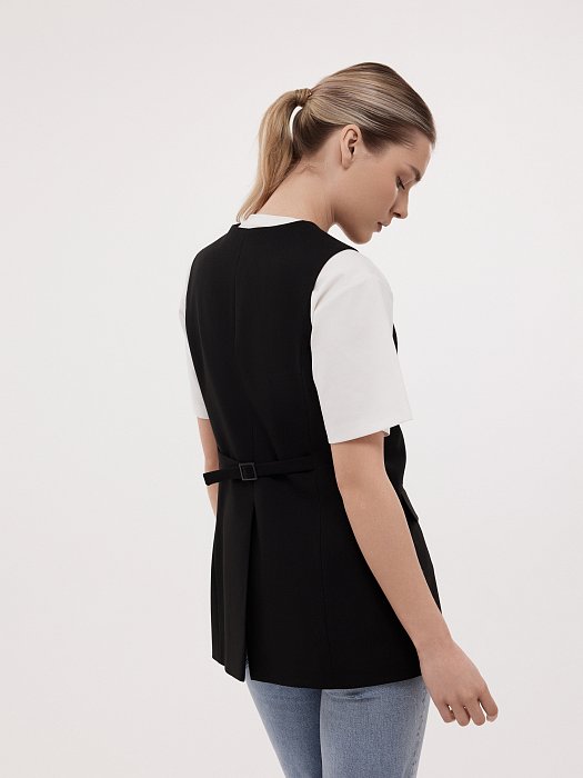 Приталенный костюмный жилет: фото №5