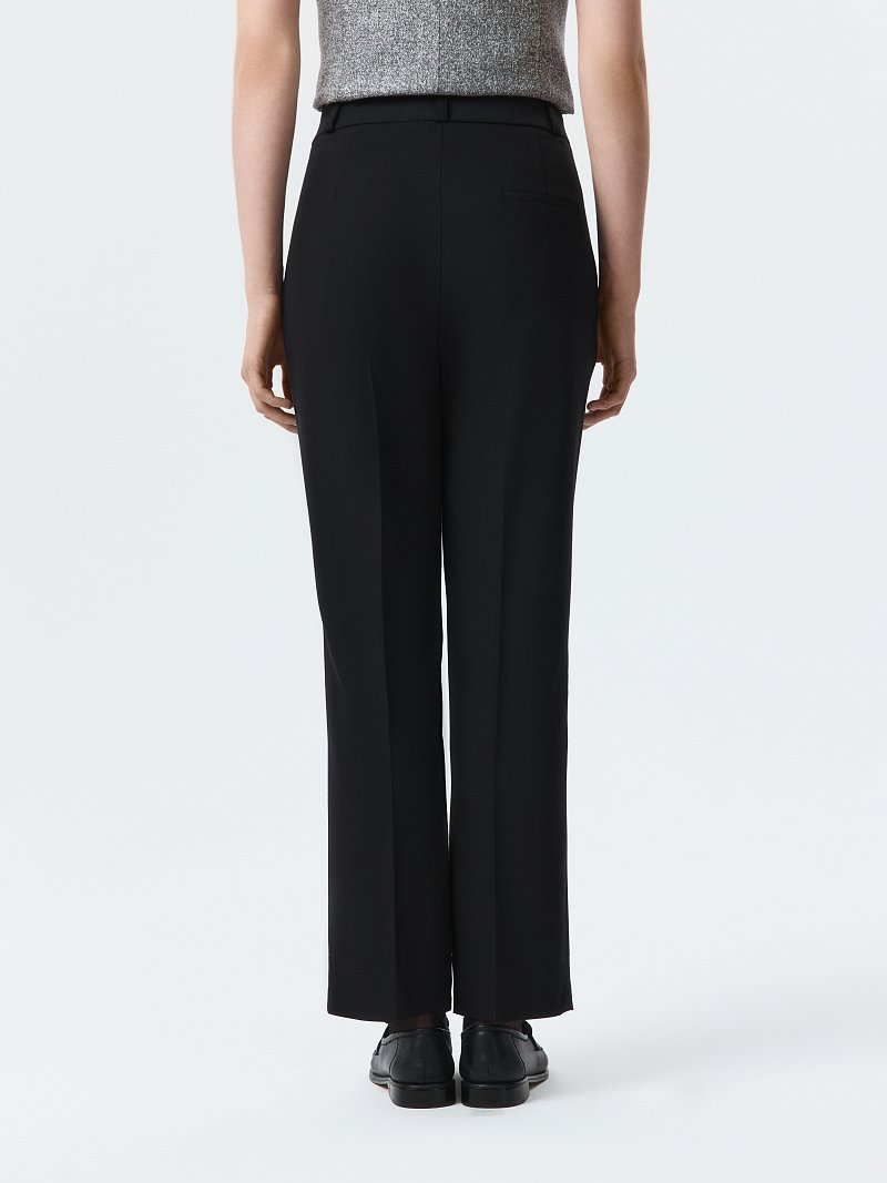 Прямые брюки со стрелками