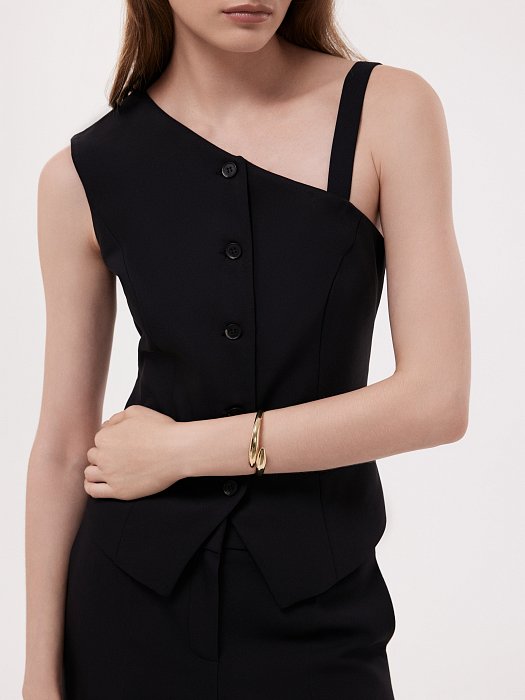 Асимметричный топ со съемной бретелью: фото №3