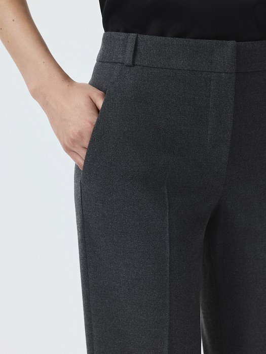 Брюки зауженного кроя: фото №3