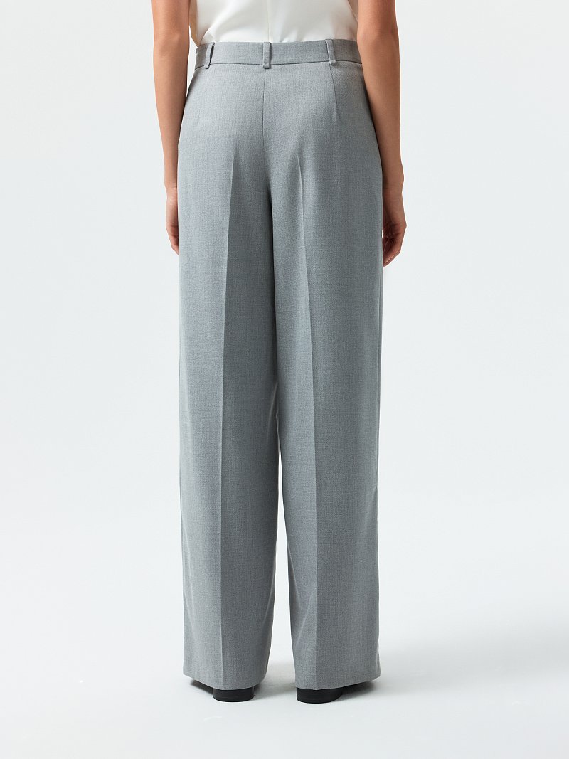 Широкие брюки «в елочку»