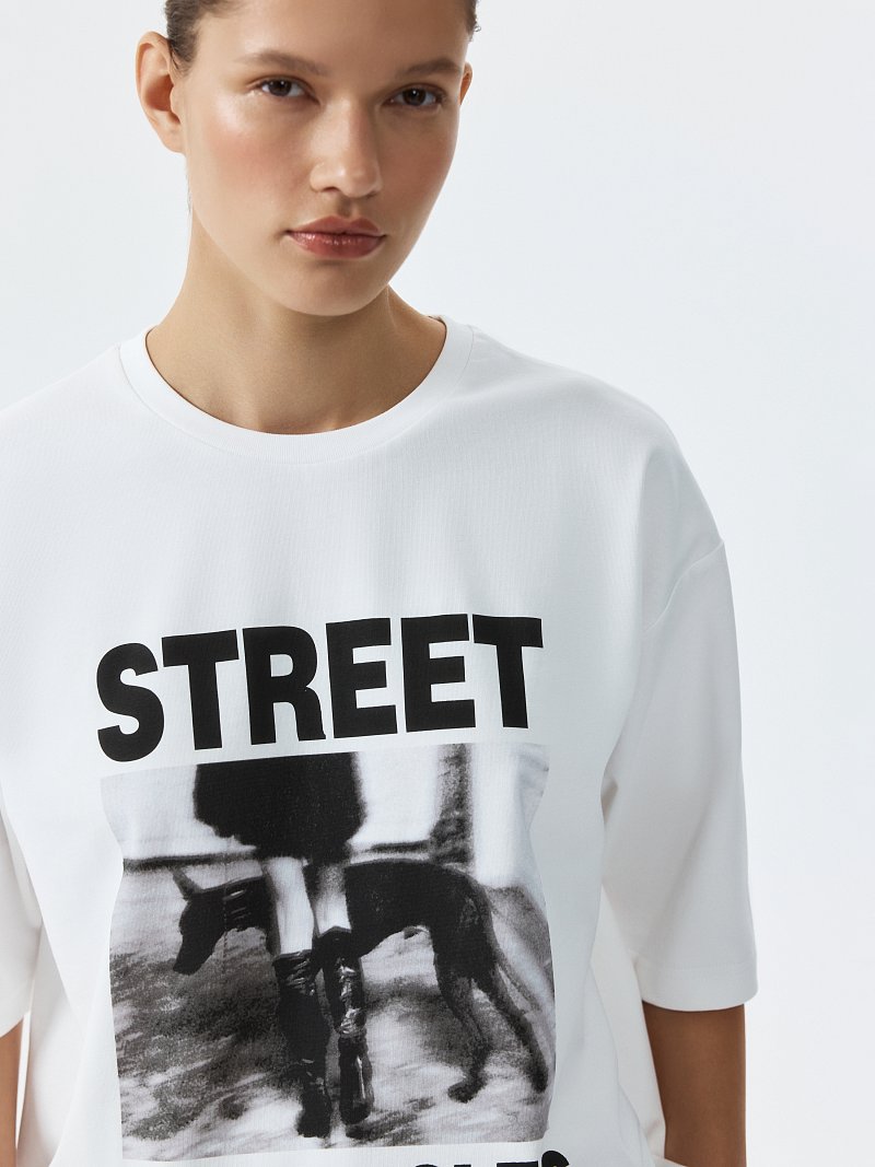 Футболка с принтом