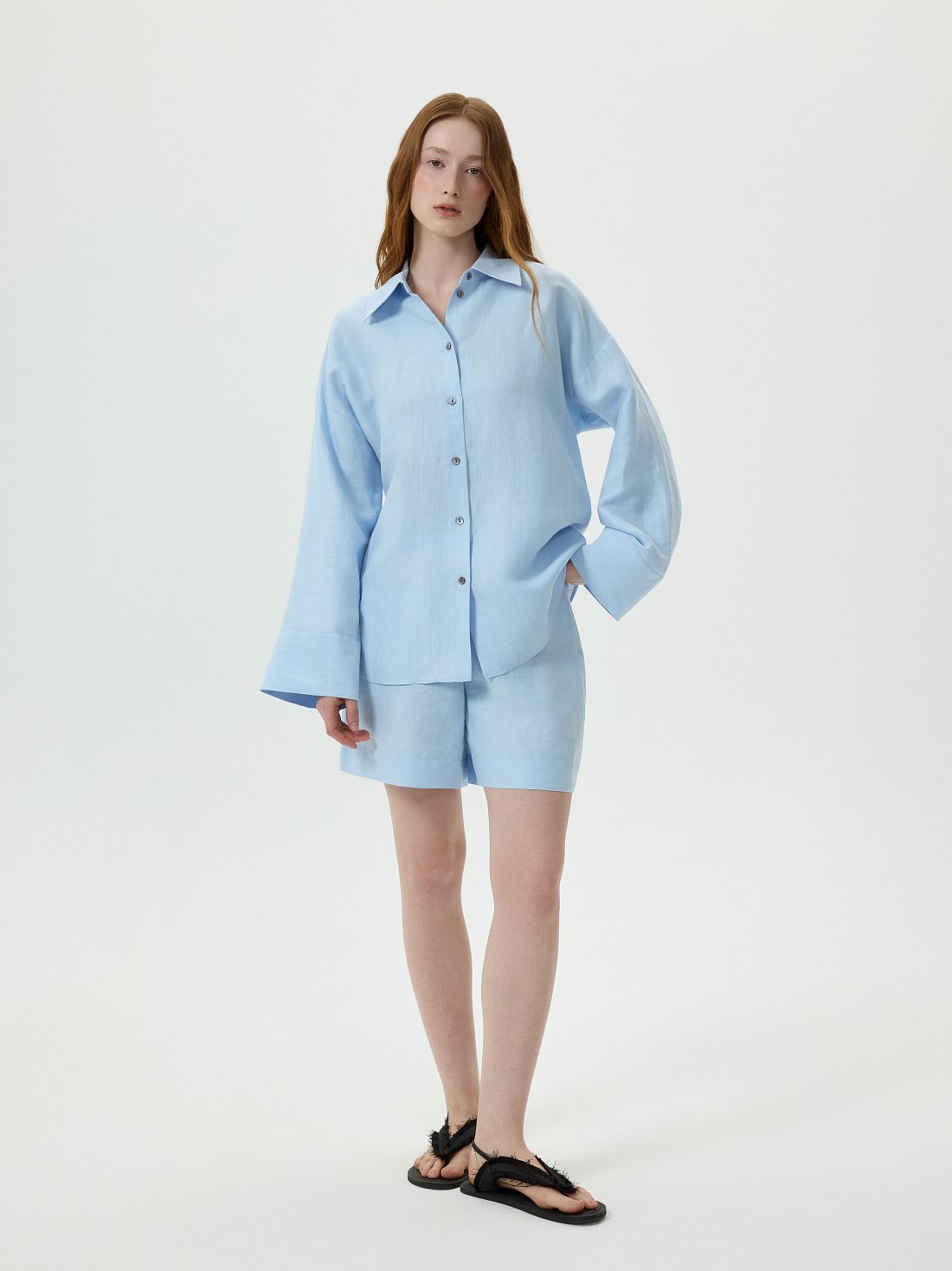 Костюм с рубашкой и шортами: фото №1