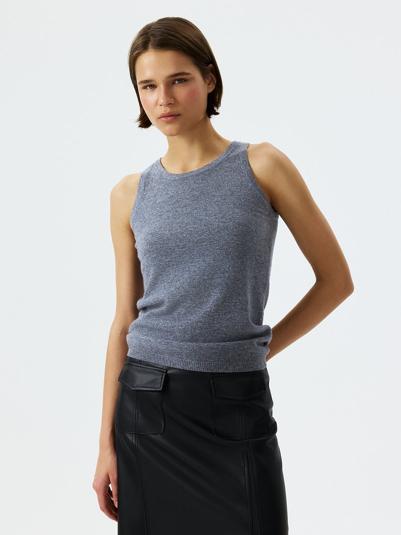 Топ из шерсти мериноса