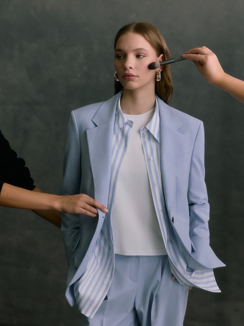 Прямой однобортный жакет