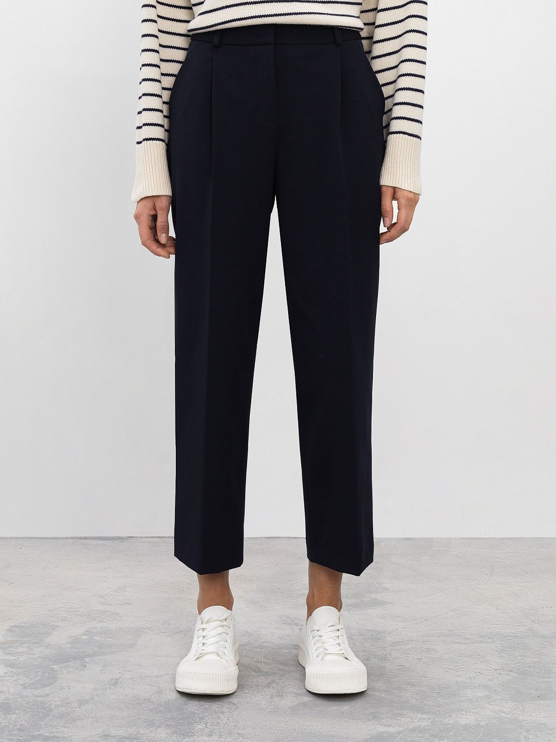 Укороченные прямые брюки: фото №1