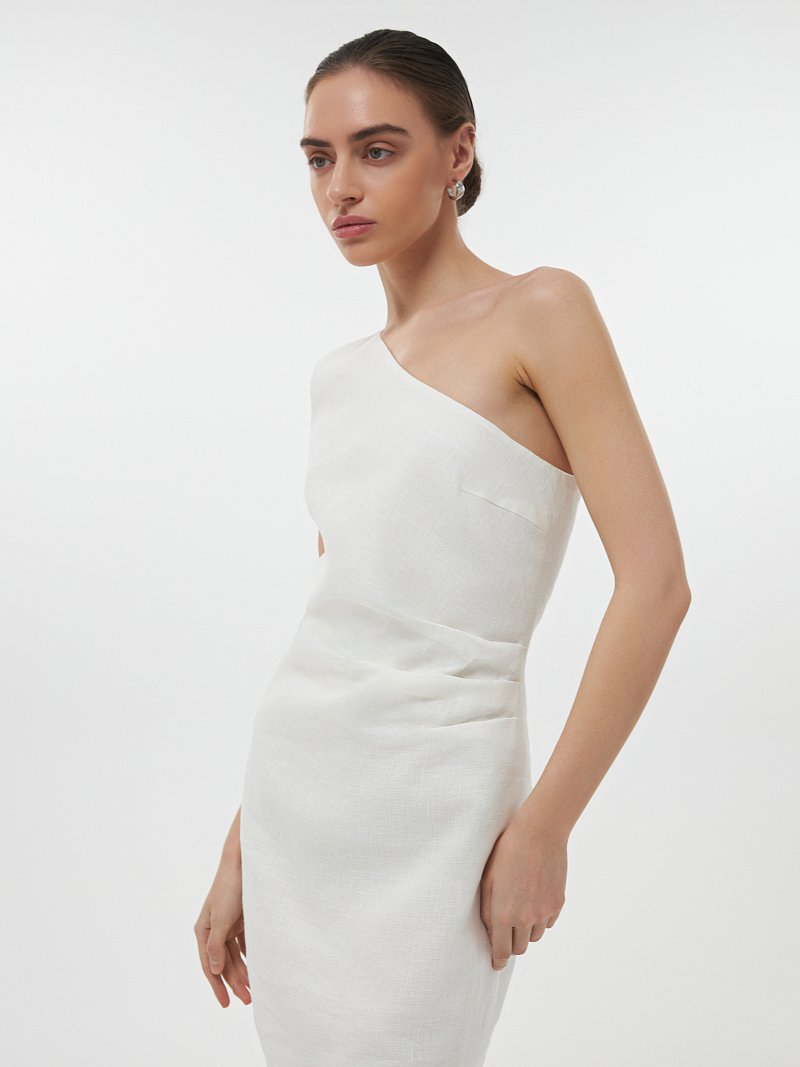 Платье из натурального льна