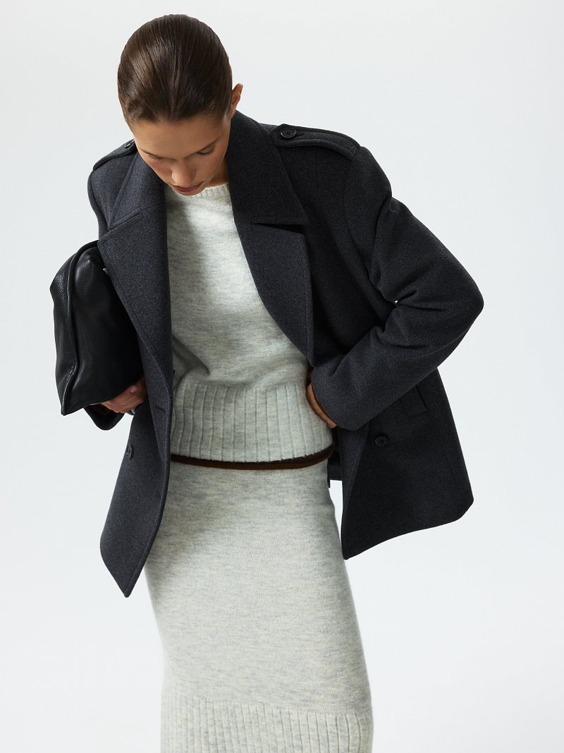 Полупальто из шерсти в стиле жакета