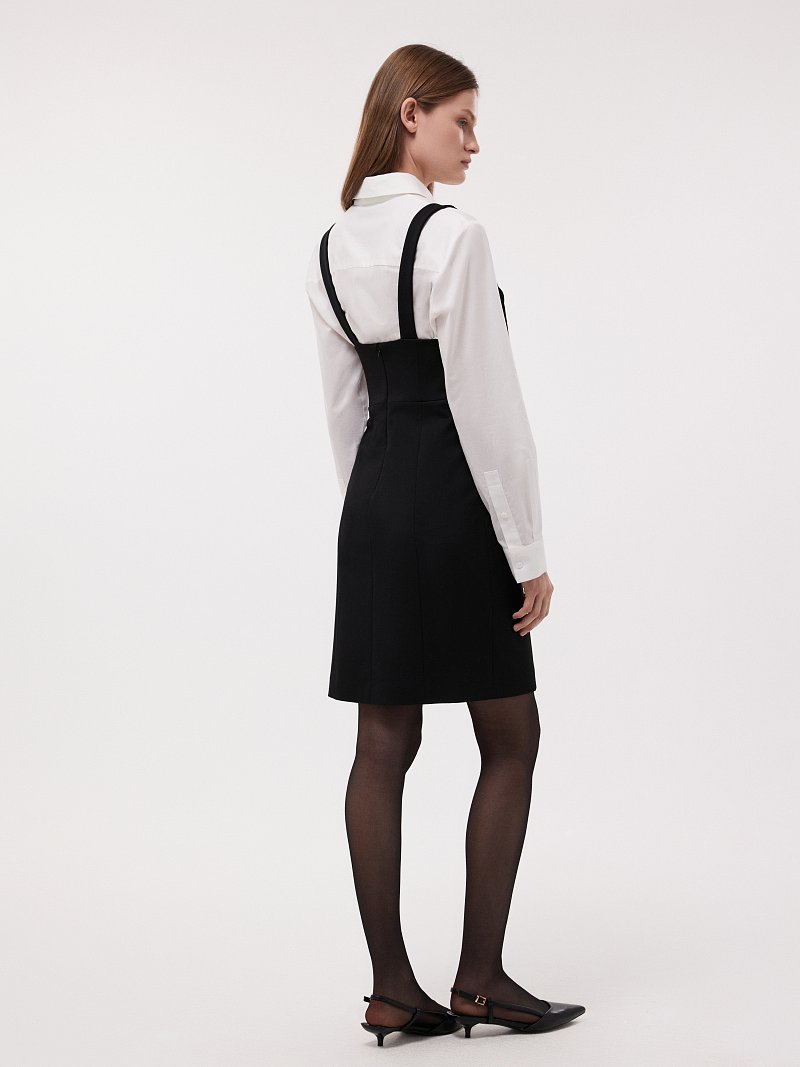 Короткий сарафан из костюмной ткани