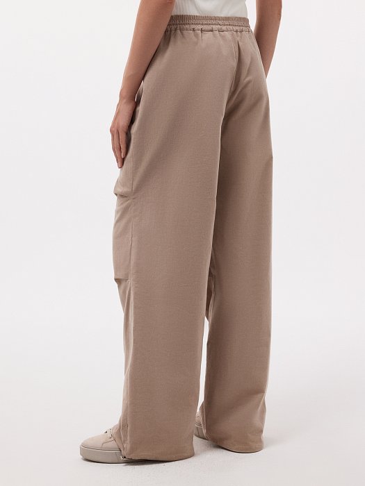 Вельветовые брюки с драпировкой: фото №3