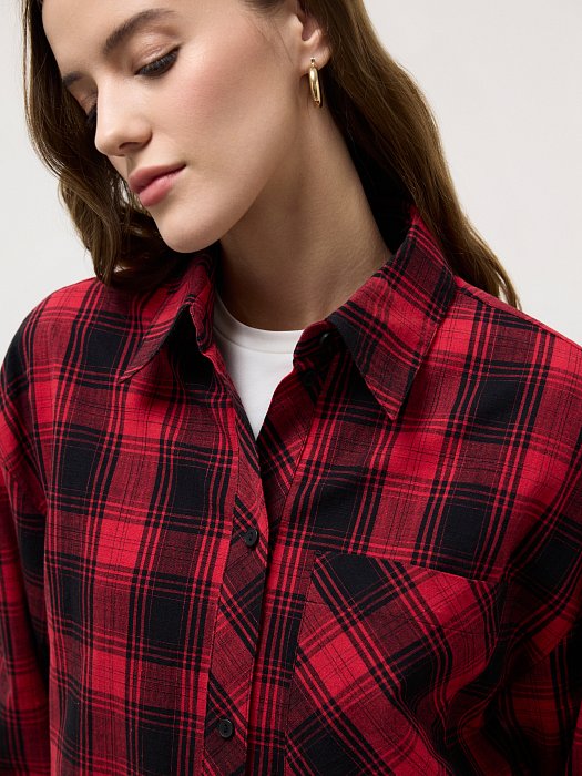 Клетчатая рубашка из хлопка и льна: фото №3